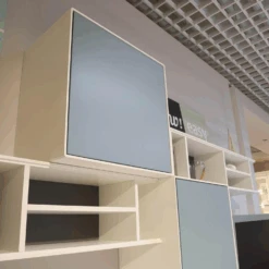 Wohnwand Easy Lack Reinweiß Hellgrau Sowie Taubenblau Ohne Dekorationen -Hülsta 6cbd08e0bdab4cf8a4d067995df7e8cb.png