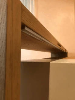 Sideboard Now Spin Eiche Natura Metallgestell Lack Reinweiß Inklusive Beleuchtung -Hülsta bea365bc3e5e445091432f3b7435674c.png