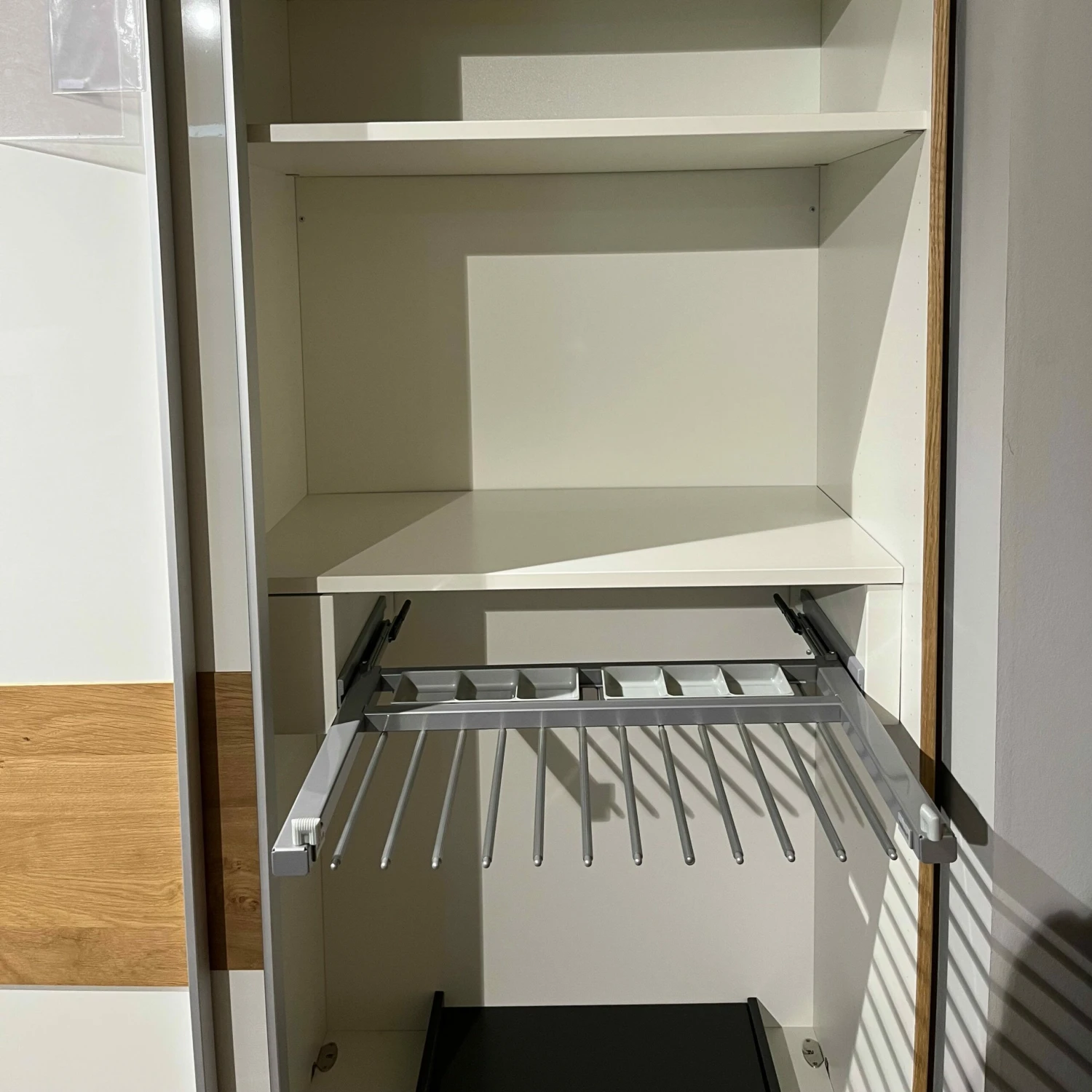 Schwebetürenschrank Multi Forma Weiß Natureiche Mit Organisation 3 Schwebetürenschrank Multi Forma Weiß Natureiche Mit Organisation – Bild 3