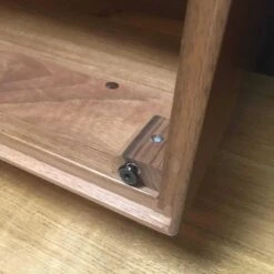 Garderobenelement Solid Diele Nussbaum Massiv Geölt 19 Garderobenelement Solid Diele Nussbaum Massiv Geölt -Hülsta garderoben huelsta garderobenelement solid diele nussbaum massiv geoelt 336 42 70465 10