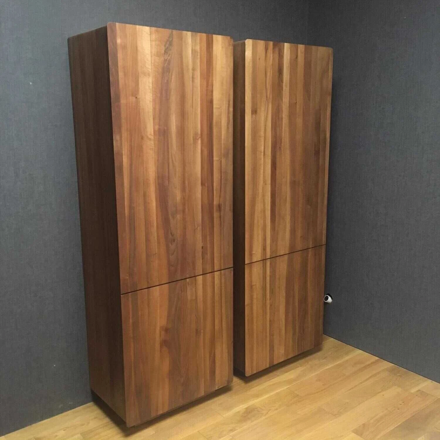 Garderobenelemente Diele Solid Nussbaum Massiv Geölt 11 Garderobenelemente Diele Solid Nussbaum Massiv Geölt – Bild 11