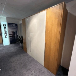 Kleiderschrank Multi Forma 2 In Natureiche Und Hochglanz Weiß Design A Griff 030 Matt -Hülsta kleiderschraenke huelsta kleiderschrank multi forma 2 in natureiche und hochglanz weiss design a 2