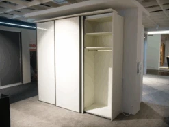 Kleiderschrank Multi Forma IILack Weiß Hochglanz Griffleiste Lack Grau Mit Beleuchtung -Hülsta kleiderschraenke huelsta kleiderschrank multi forma ii lack weiss hochglanz griffleiste lack grau