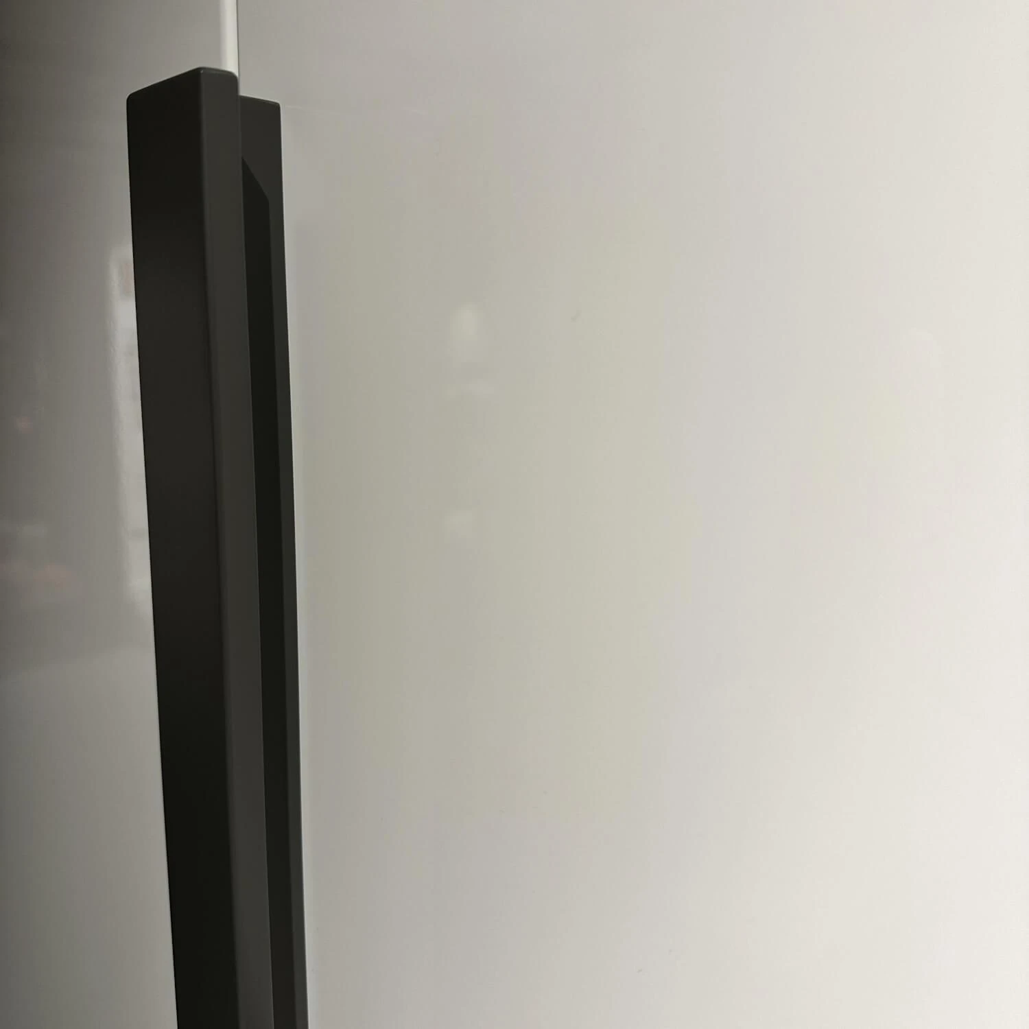 KleiderschrankMulti Format In Lack Grau Und Reinweiß Griff 031 In Lack Grau 13 KleiderschrankMulti Format In Lack Grau Und Reinweiß Griff 031 In Lack Grau – Bild 13