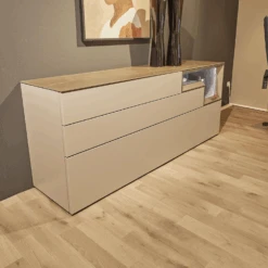 Sideboard Tetrim Lack Seidengrau Abdeckplatte Keramik Pulpis Rahmen Bronzefarbig Inklusive LED-Rahmenbeleuchtung -Hülsta kommoden sideboards huelsta sideboard tetrim lack seidengrau abdeckplatte keramik pulpis rahmen 5