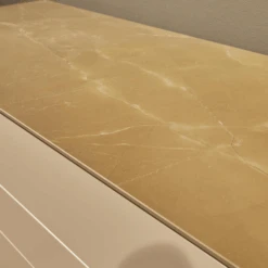 Sideboard Tetrim Lack Seidengrau Abdeckplatte Keramik Pulpis Rahmen Bronzefarbig Inklusive LED-Rahmenbeleuchtung -Hülsta kommoden sideboards huelsta sideboard tetrim lack seidengrau abdeckplatte keramik pulpis rahmen 7