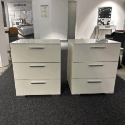 2er Set Konsole Multi Varis In 5035 Lack Weiß Abdeckplatte In Glas Weiß Griff In 109 Chrom Hochglanz -Hülsta konsolen huelsta 2er set konsole multi varis in 5035 lack weiss abdeckplatte in glas weiss griff in 6