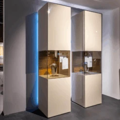 Vitrine Gentis Links Kernnussbaum Lack Seidengrau Inklusive Beleuchtung -Hülsta vitrinen highboards huelsta vitrine gentis links kernnussbaum lack seidengrau inklusive beleuchtung 3