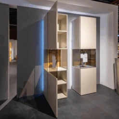 Vitrine Gentis Links Kernnussbaum Lack Seidengrau Inklusive Beleuchtung -Hülsta vitrinen highboards huelsta vitrine gentis links kernnussbaum lack seidengrau inklusive beleuchtung 5