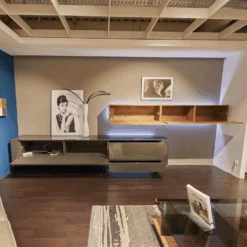 Wohnwand Gentis Lack Hochglanz Grau Mit Akzenten Kernnussbaum Naturstamm Mit Beleuchtung -Hülsta wohnwaende tv lowboards huelsta wohnwand gentis lack hochglanz grau mit akzenten kernnussbaum 4