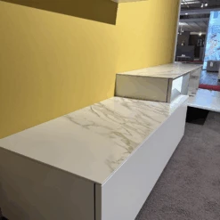 Wohnwand Tetrim Lack Reinweiß Rahmen Silberfarbig Abdeckplatte Keramik Calcatta Weiß Grau Mit Beleuchtung -Hülsta wohnwaende tv lowboards huelsta wohnwand tetrim lack reinweiss rahmen silberfarbig abdeckplatte 3